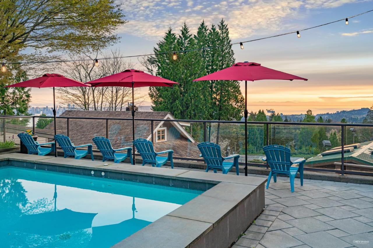 Cypress: Private Bedroom/Bathroom/Office, With Shared Pool, Hot Tub North Vancouver Esterno foto