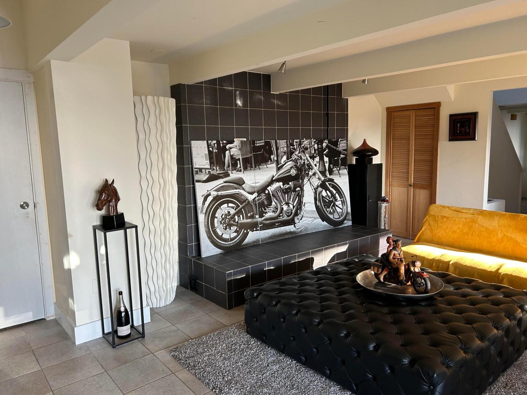 Cypress: Private Bedroom/Bathroom/Office, With Shared Pool, Hot Tub North Vancouver Esterno foto